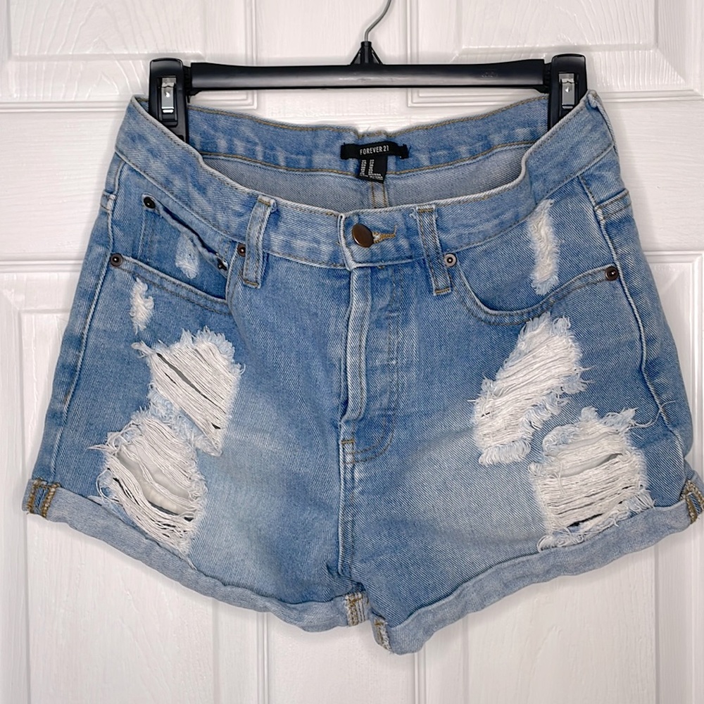 High waisted Forever 21 jean shorts size 27